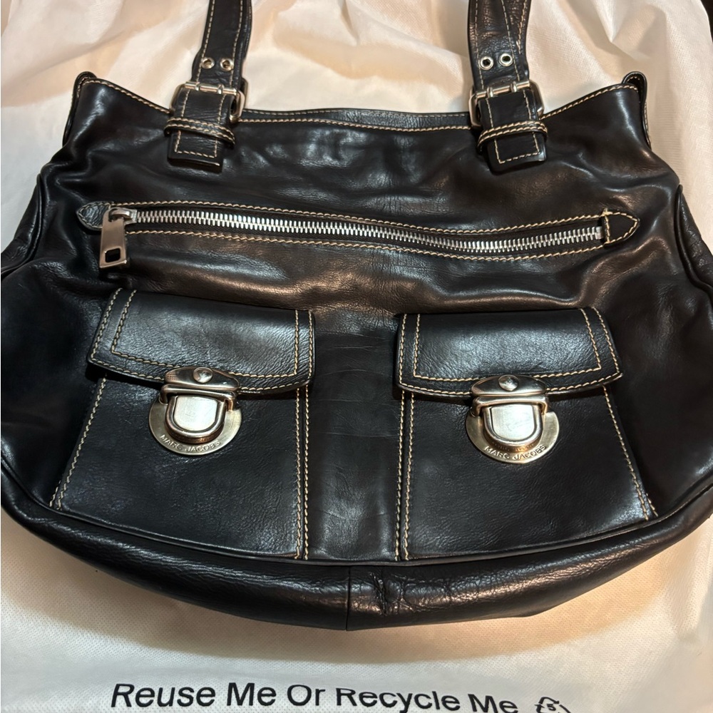 Marc Jacobs Black Leather Shoulder Bag with Silver Hardware